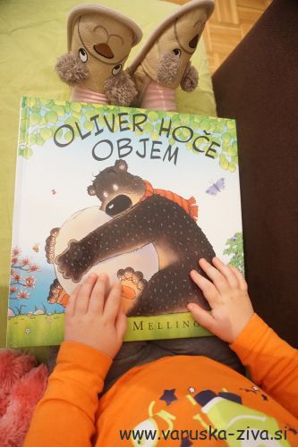 Knjiga tedna: Oliver hoče objem